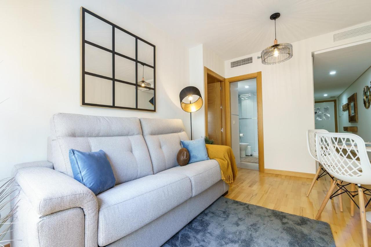 Malagasuite Cozy Center Apartment & Parking Bagian luar foto