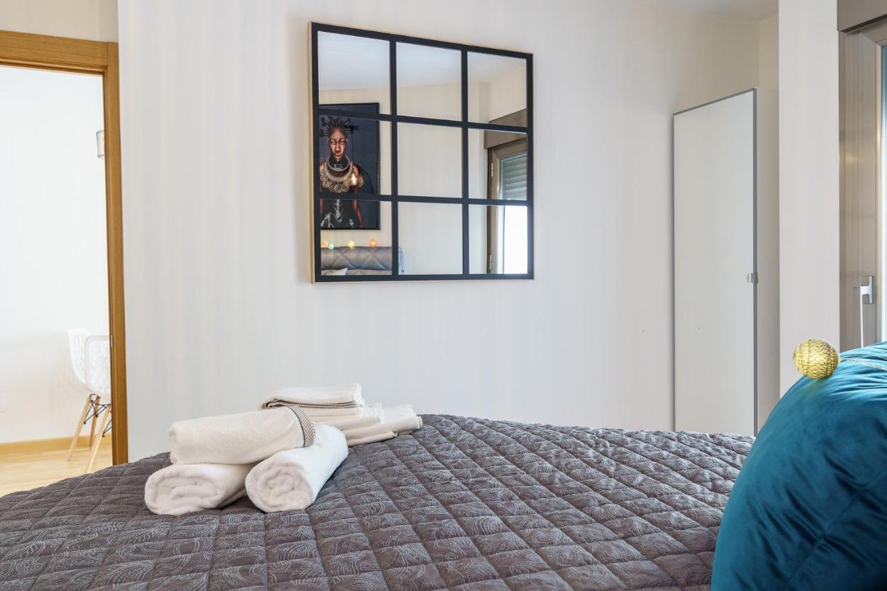 Malagasuite Cozy Center Apartment & Parking Bagian luar foto