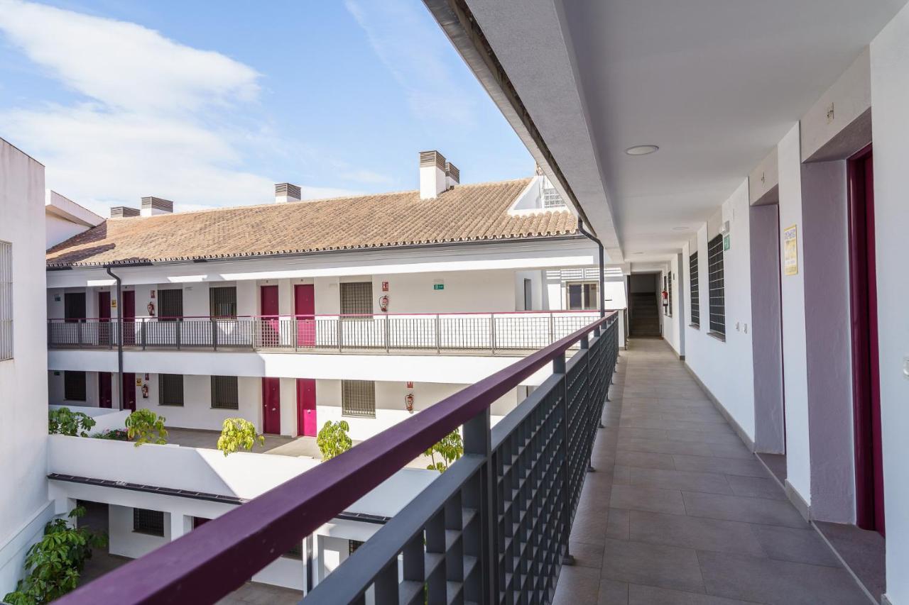 Malagasuite Cozy Center Apartment & Parking Bagian luar foto